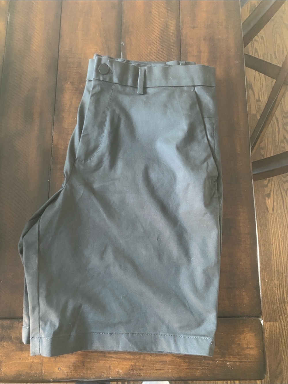 Banana Republic Men's Core Temp Flat-Front Shorts black